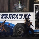 Mediocre Philippine Police take on the bus of the Hostage Taking Drama
