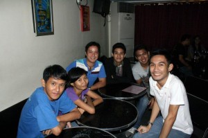 Davao Bloggers chilling at One10 FM Bar in The Royale House